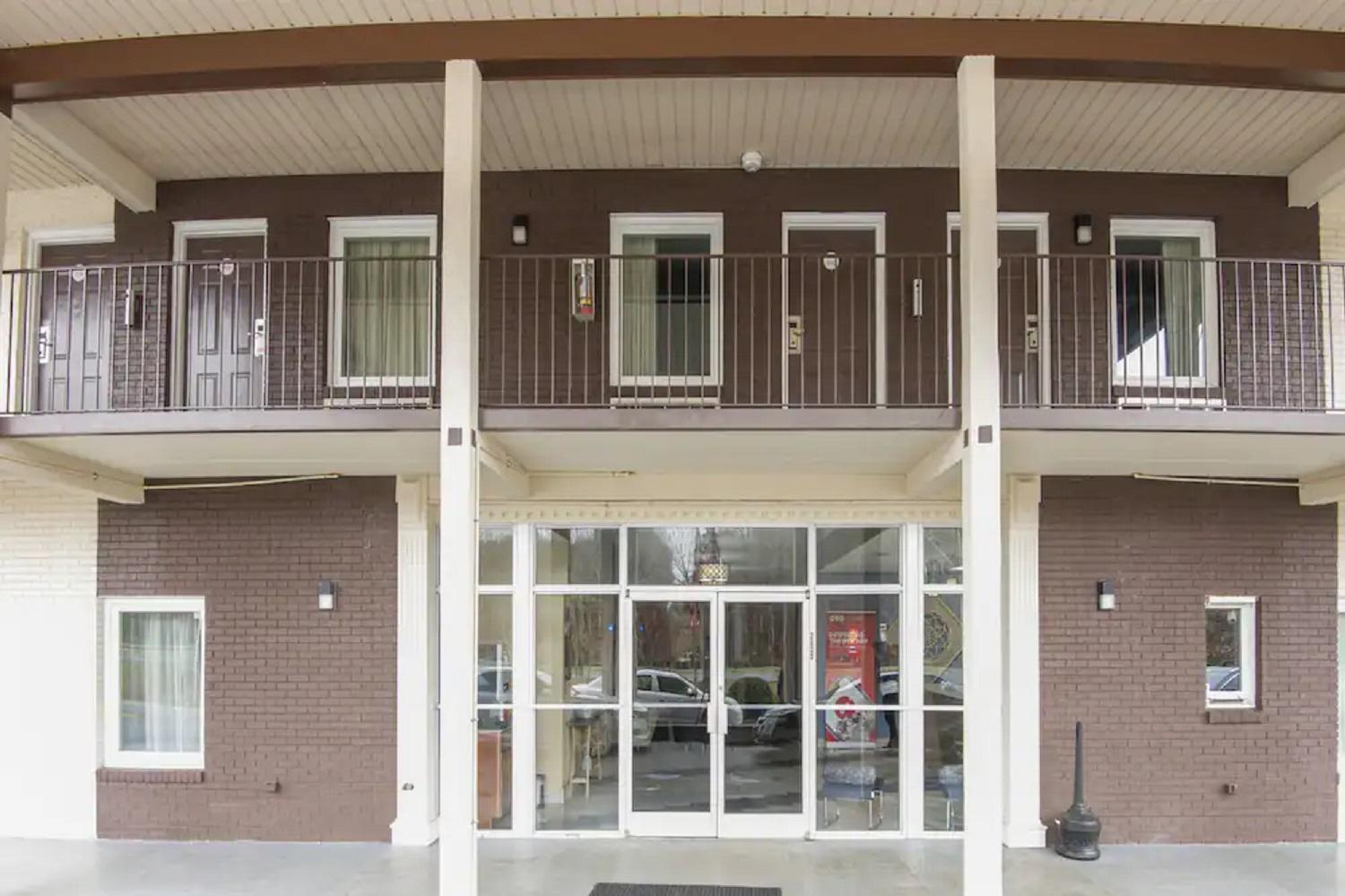 Econo Lodge Forest City Kültér fotó